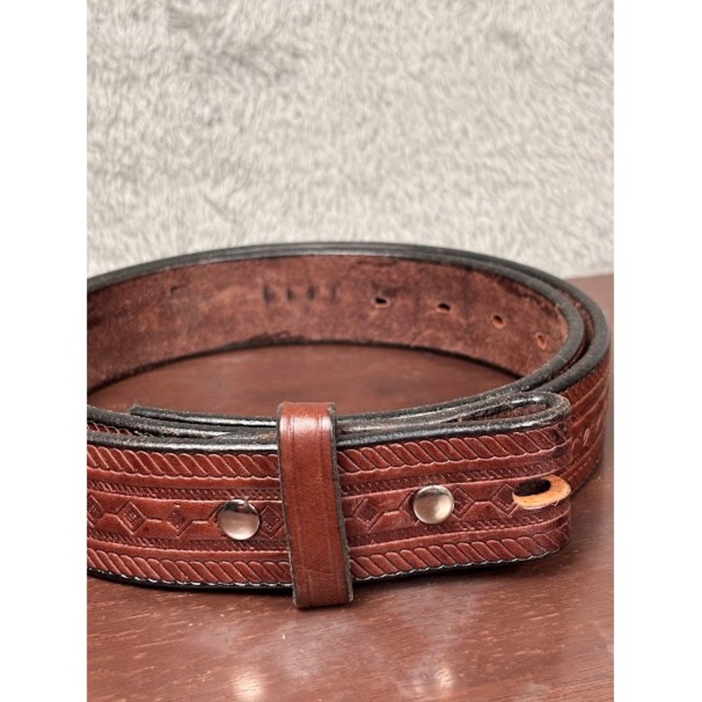 Amish Made Brown Tooled Leather Western Belt Strap Sz 40 Snap Closure No Buckle